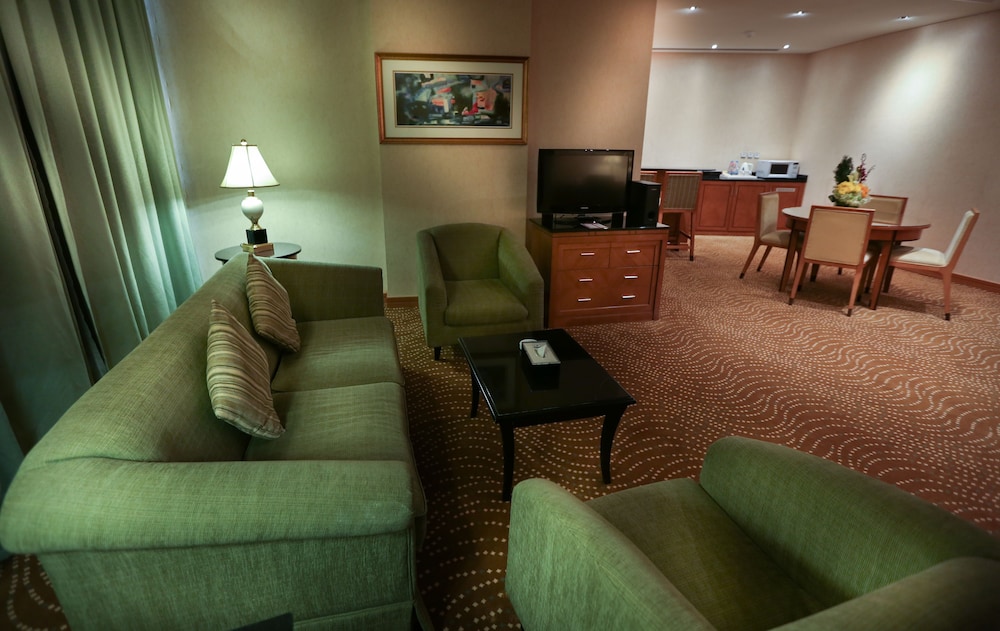 eastyard khobar hotel