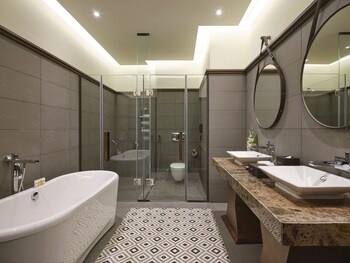 senna hue hotel