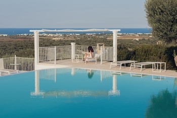 Hotel Resort Corte Di Ferro,Carovigno>>Brindisi,4 star