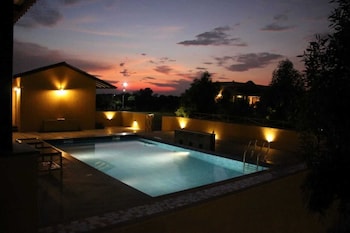 blackbuck safari lodge velavadar