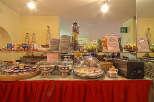 le palme adults only 10 years old