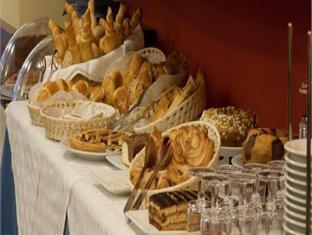 le palme adults only 10 years old