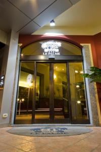 le palme adults only 10 years old