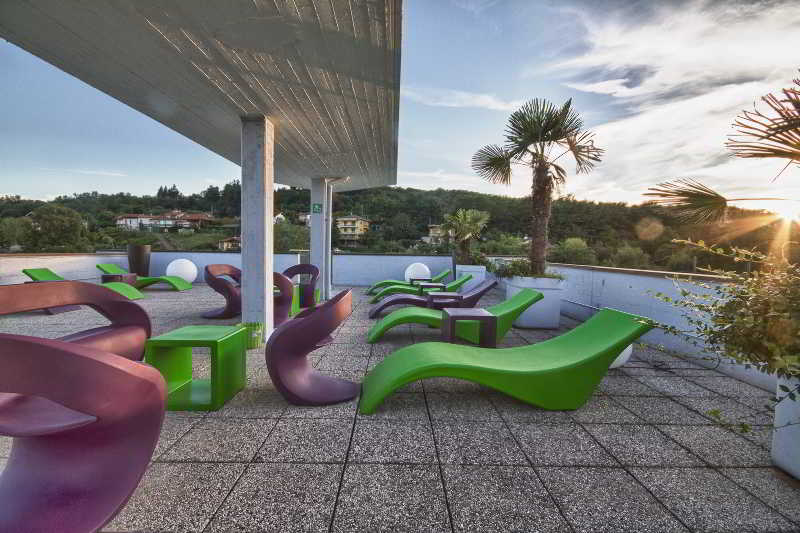 le palme adults only 10 years old