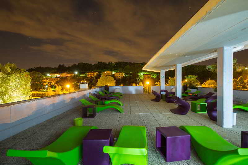 le palme adults only 10 years old