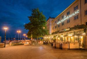 Hotel Touring Au Lac,Canton Of Neuchatel>>Neuchatel,3 star