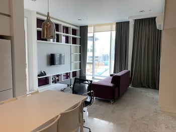platinum service suite the face