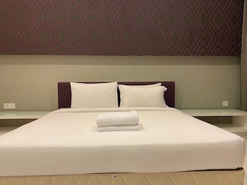 platinum service suite the face