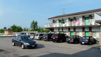 Tropicana Inn,Niagara Falls>>Lundy's Lane,2 star