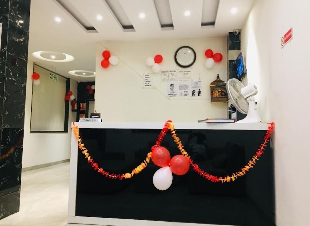 hotel aerocity golden