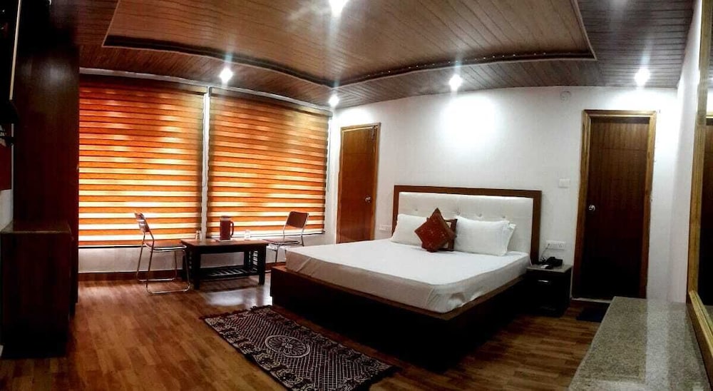 hotel snow ark dalhousie