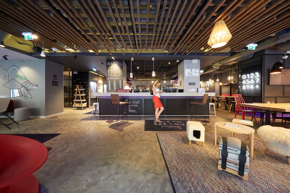 moxy bucharest old town