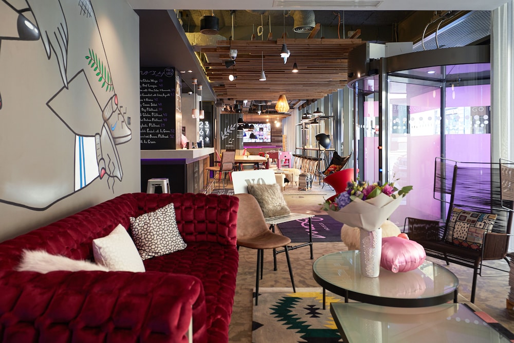 moxy bucharest old town
