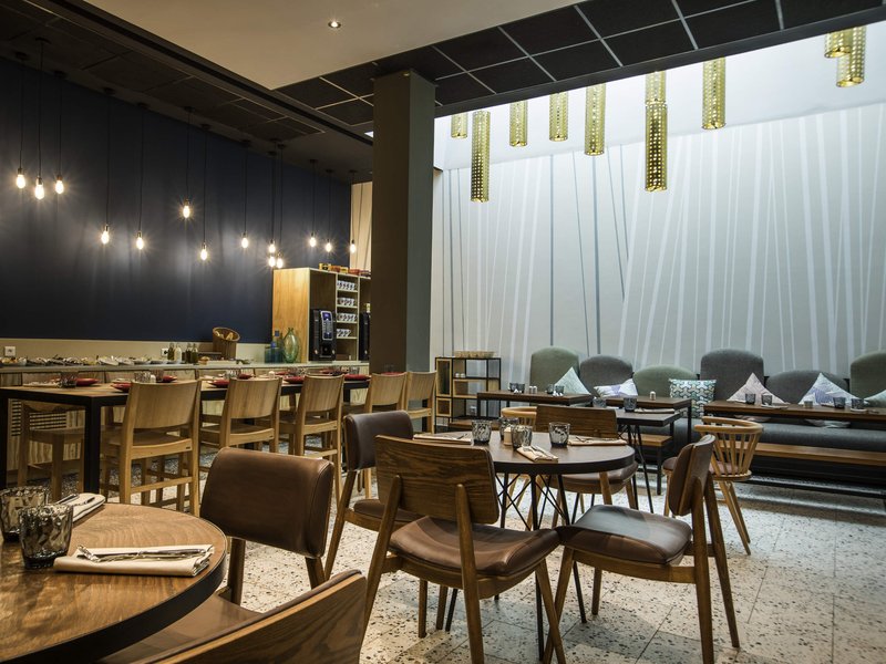 ibis abdelmoumen casa centre