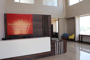 mangal grand hotel
