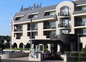 alexander hotel