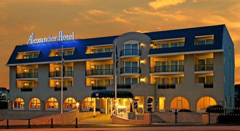 alexander hotel