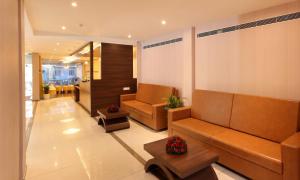 flora charishma residency aluva