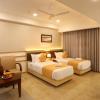 flora charishma residency aluva