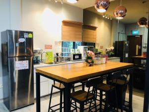 capsulepod aljunied