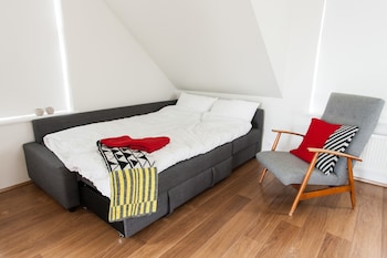 mengi apartments