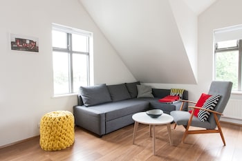 mengi apartments