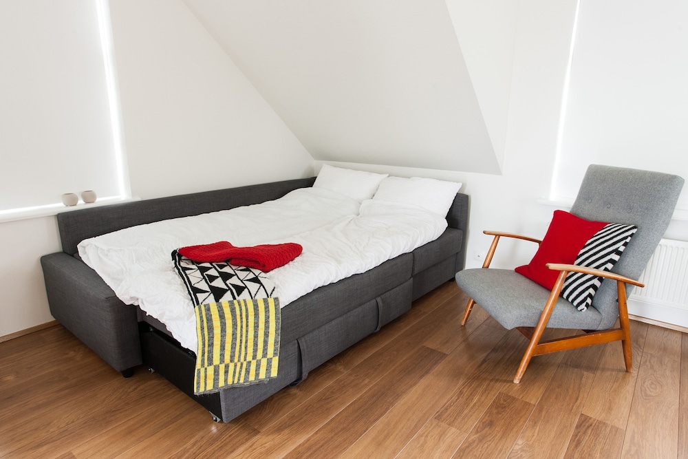 mengi apartments