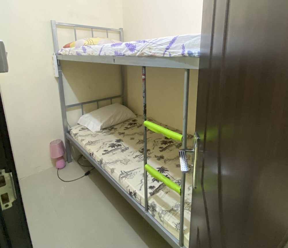 heartland hostel
