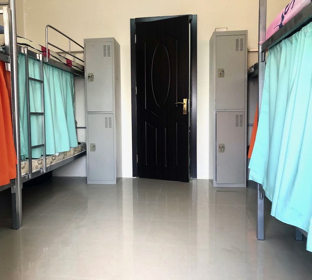heartland hostel