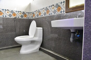 hotel jaisas paradise