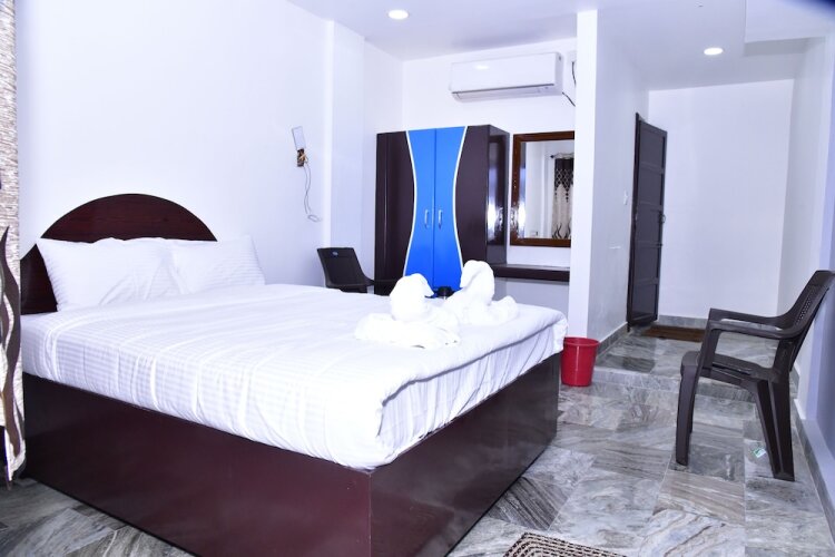 hotel jaisas paradise