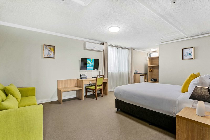 quality inn sunshine haberfield