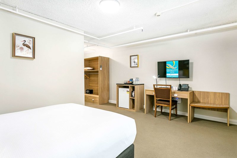 quality inn sunshine haberfield