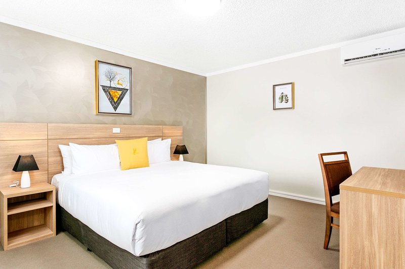 quality inn sunshine haberfield