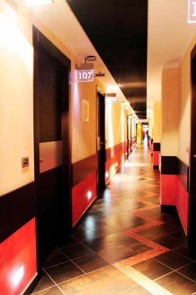 abalon pompei resort