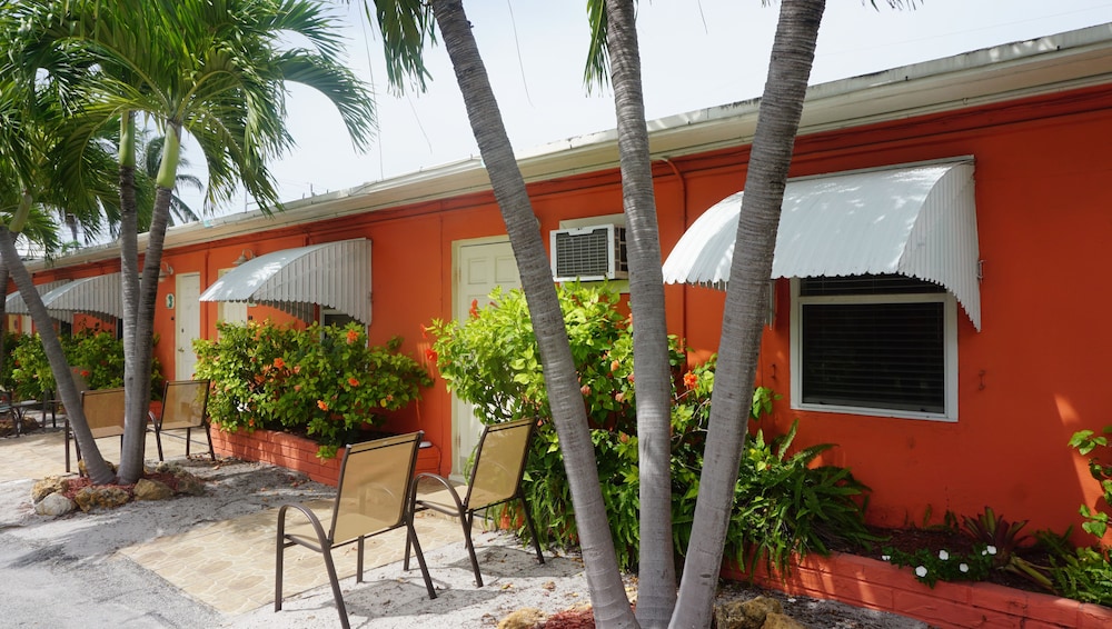 sea dell motel marathon