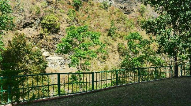 hanumanti river view resort