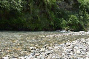 hanumanti river view resort