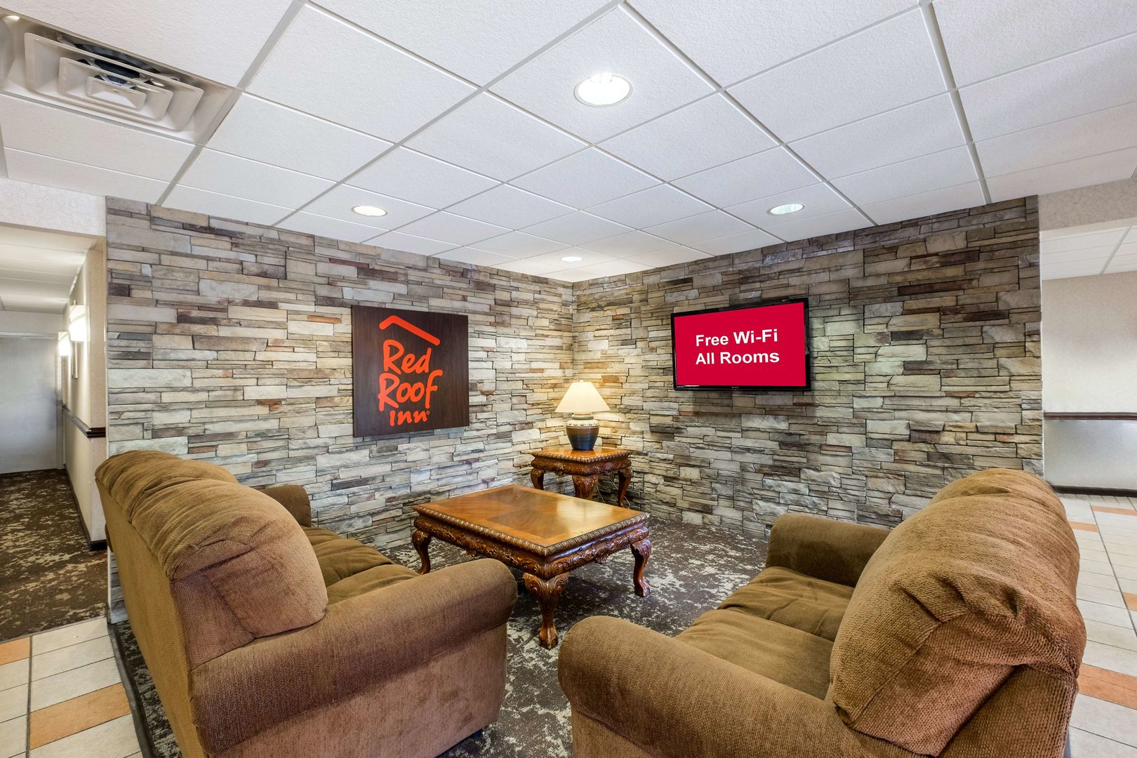 red roof inn hendersonville