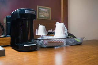 red roof inn hendersonville