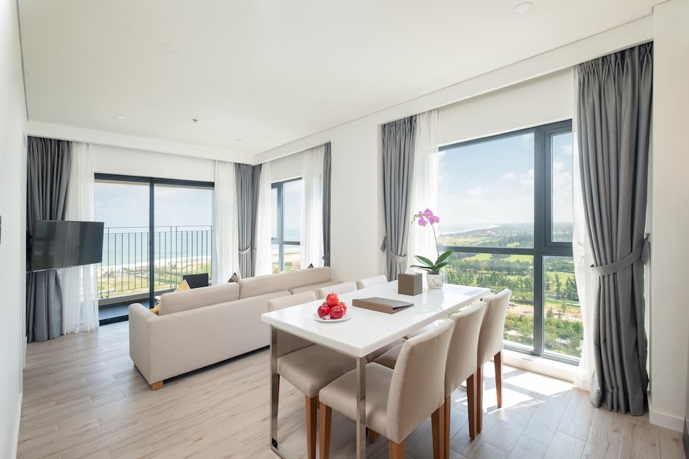 park regis cocobay da nang