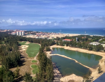 park regis cocobay da nang