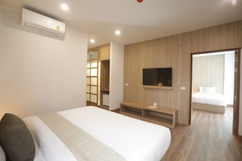 four oclock hotel