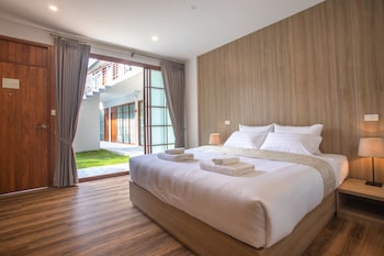 four oclock hotel