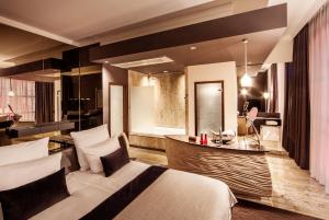 Hotel-Img