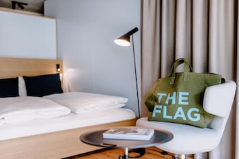 the flag west m