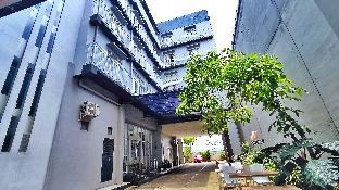votel hotel charis tuban