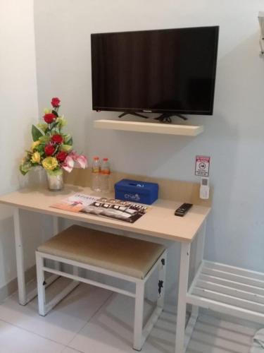 votel hotel charis tuban