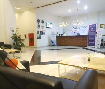 votel hotel charis tuban