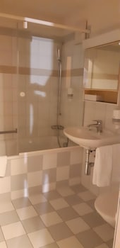 Hotel Krone Buochs,Buochs>>Beckenried,3 star